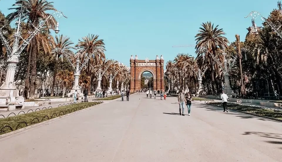 arc de triomphe barcelone